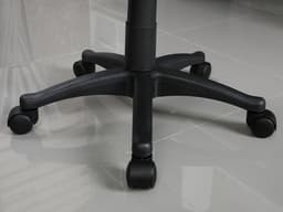 เก้าอี้สำนักงาน รุ่นท๊อปเปอร์ - สีดำ