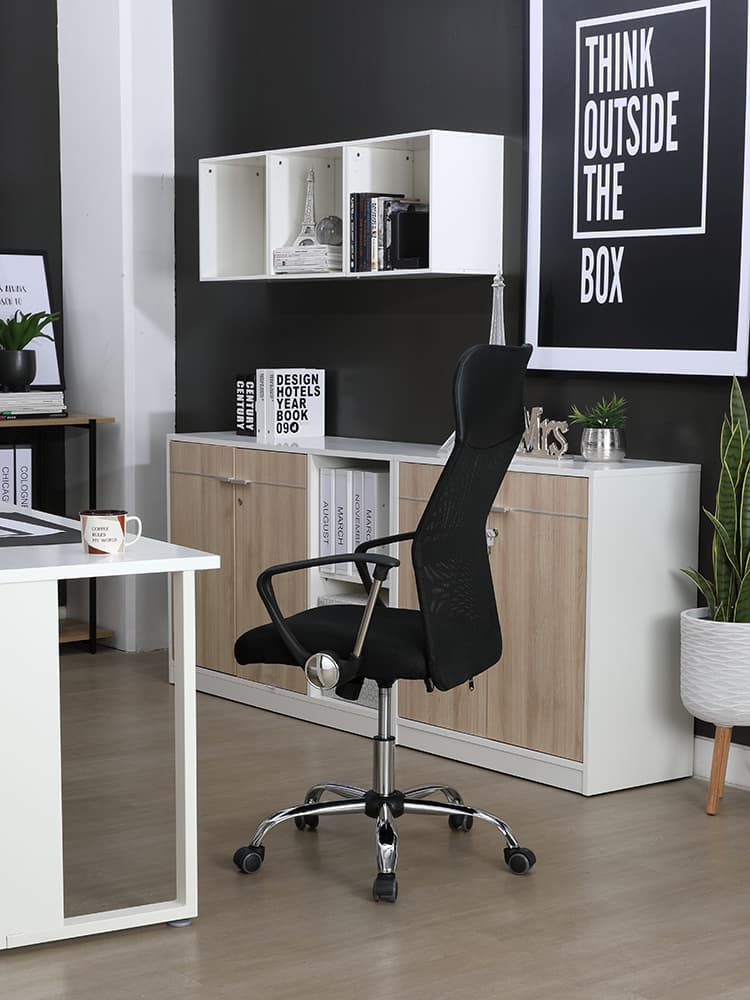 เก้าอี้สำนักงานพนักพิงสูง รุ่นสเปซแมน - สีดำ