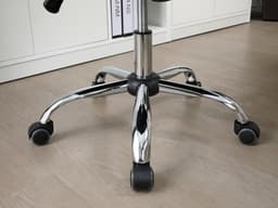 เก้าอี้สำนักงานพนักพิงกลาง รุ่นสเปซแมน - สีดำ