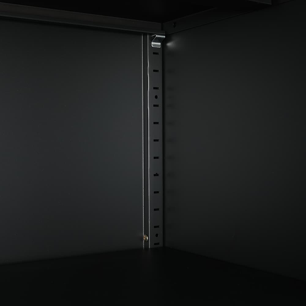 ตู้เหล็ก รุ่นโซลิด สูง 185 ซม. - สีดำ