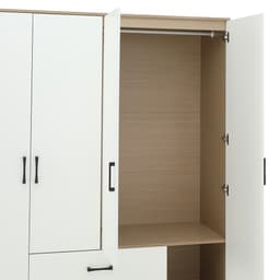 ชุดห้องนอน รุ่นคาร์เนชั่น+ฟินซ์  ขนาด 6 ฟุต (เตียง, ตู้เสื้อผ้า 4 บาน, โต๊ะเครื่องแป้ง) - สีขาว/ธรรมชาติ