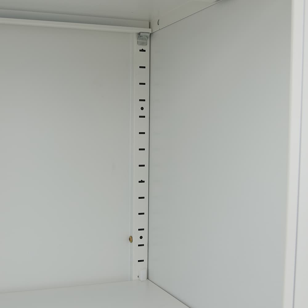 ตู้เหล็ก 4 บานเปิด รุ่นโซลิด สูง 185 ซม. - สีขาว