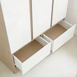 ตู้เสื้อผ้า 3 บาน พร้อมลิ้นชัก รุ่นฟาส - สีธรรมชาติ/ขาว