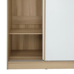 ชุดห้องนอน รุ่นจัสมิน ขนาด 6 ฟุต (เตียง, ตู้เสื้อผ้าบานสไลด์, โต๊ะเครื่องแป้ง) - สีธรรมชาติ/ขาว