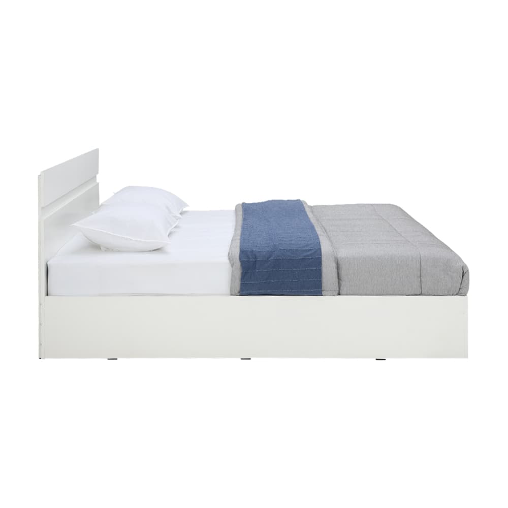 Homehuk เตียงนอน รุ่นวีโว่ ขนาด 5 ฟุต - สีขาว