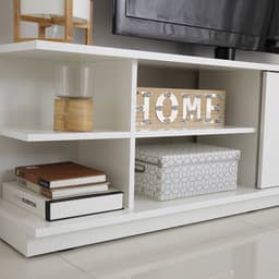 Homehuk ตู้วางทีวี รุ่นมัช ขนาด 160 ซม. - สีขาว